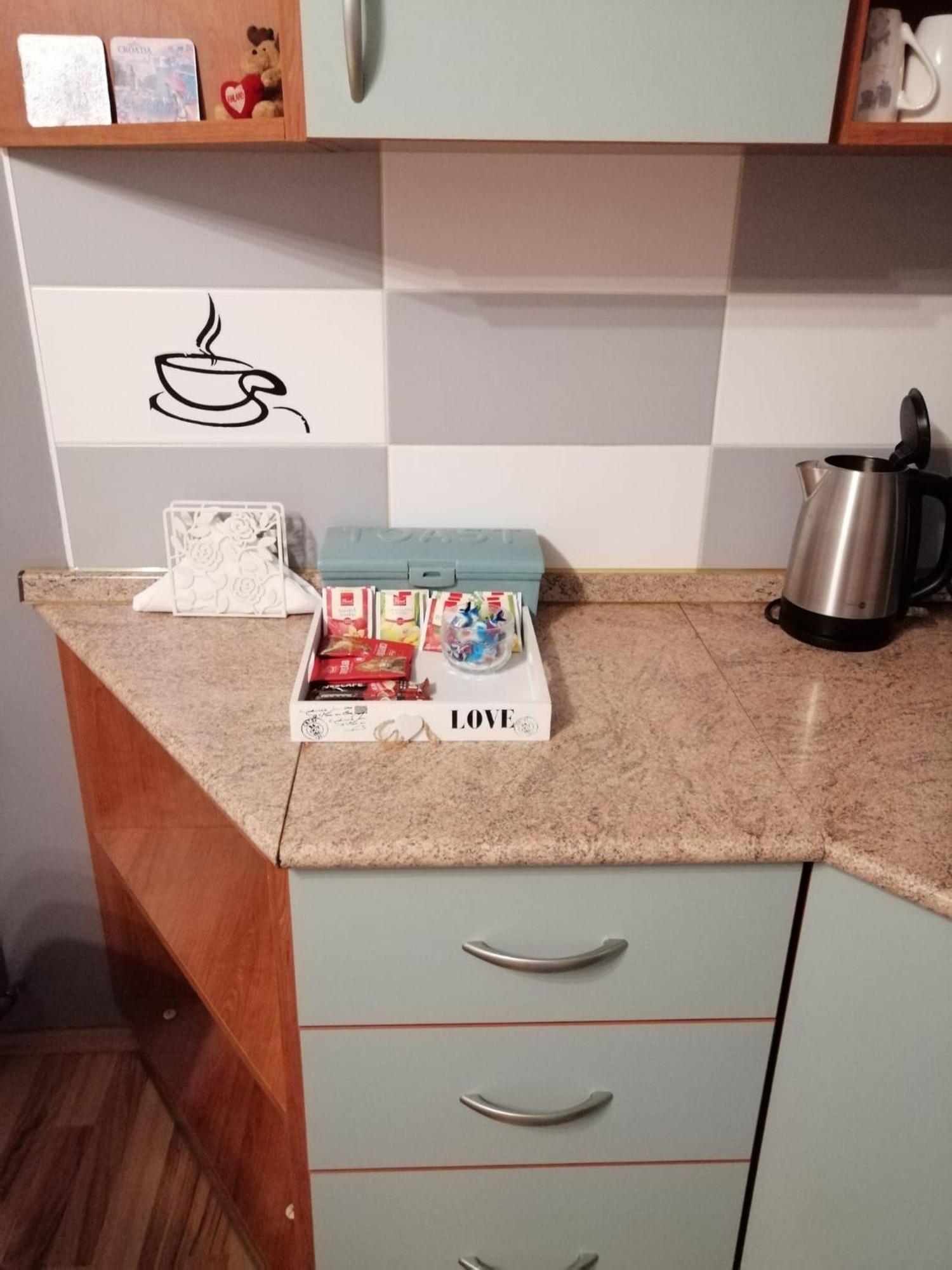 Apartman Trio Maksimir Zagabria Esterno foto